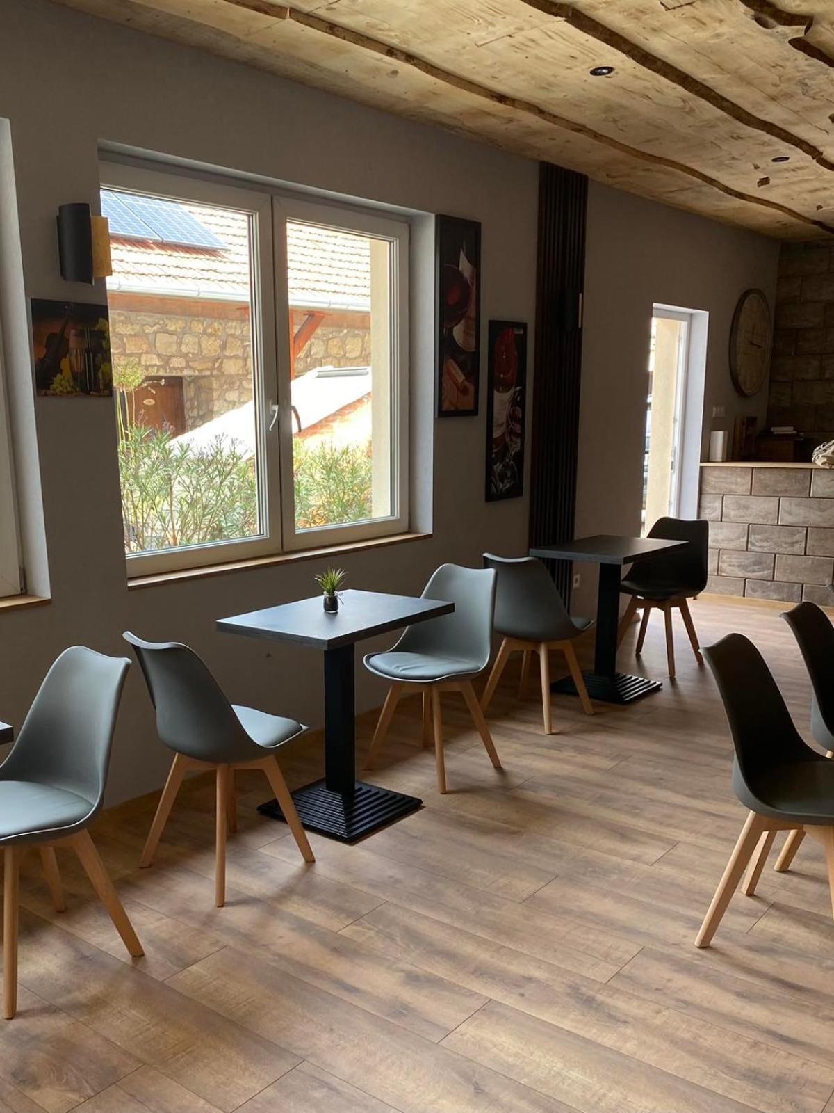 Demizson Vendeghaz Hotel Tokaj Buitenkant foto